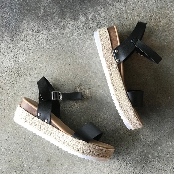 RESTOCK Soda Clip Black FlatForm Espadrille Sandal - Picture 3 of 9